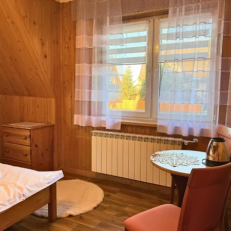 Проживание в семье Kramarzowka - Gospodarstwo Turystyczne Centrum Bukowiny *